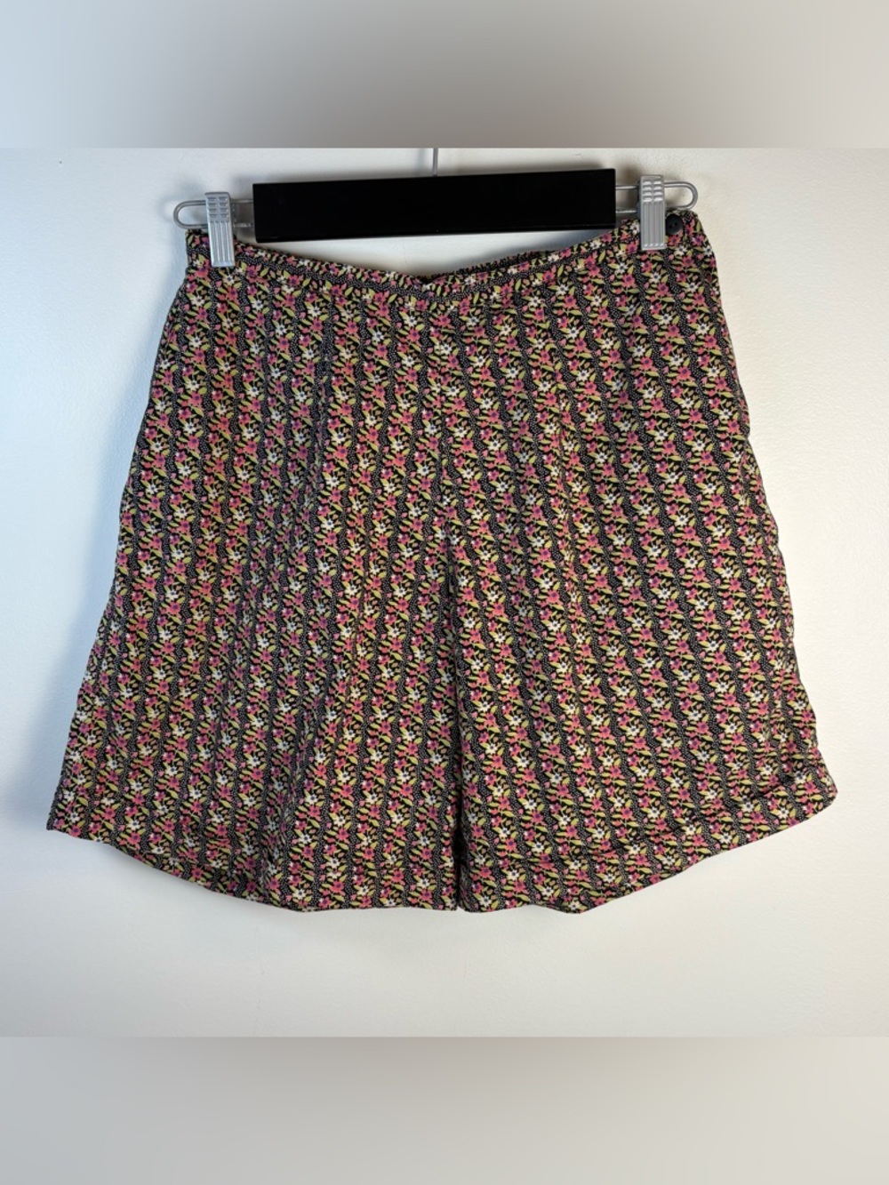 April Cornell Women’s Vintage Pink Floral Cotton Shorts Size Small, Bohochic